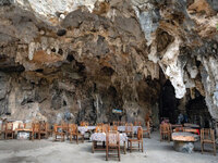 ["A Unique Cave Dining Experience: A Case of Ali Barbour’s Cave"]
