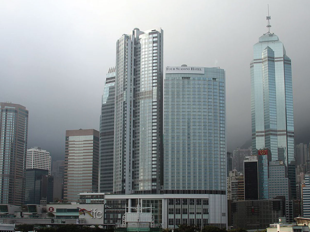 Differentiation and Sustainability at Four Seasons Hotel Hong Kong