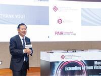["PAIR Distinguished Lecture : Machine Listening : Extending AI from Vision to Sound and Vibration Sensing"]